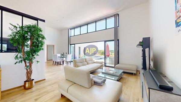 Vente maison Lavergne : 840 000 € - AJP Immobilier Bordeaux Nansouty