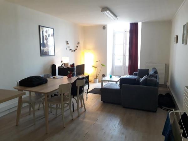 Appartement à louer 2 pièces - 45 m²