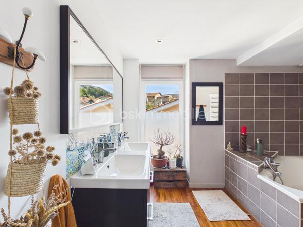 Maison de village de 148 m²