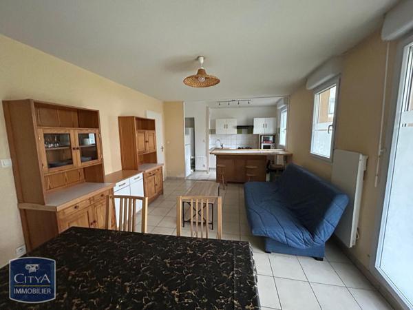 Appartement à louer 2 pièces 52.86m² Bellignat (01100)