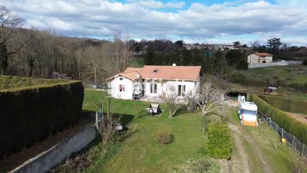 Maison 8 pièces - 163 m² Exclusivité efficity