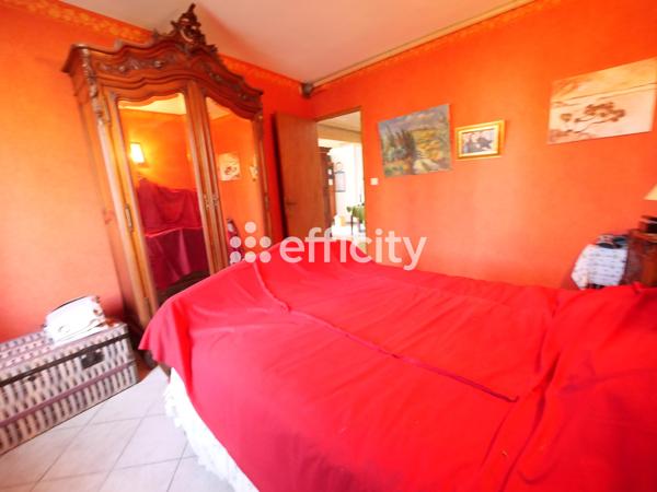 Maison 8 pièces - 163 m² Exclusivité efficity