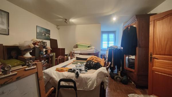 MAGNIFIQUE PAVILLON DE PRESTIGE DE 160 m² HAB SUR 1140 M² AVEC GARAGE ET DEPENDANCE ET VUE IMPRENABLE Saint-Paul (60650)