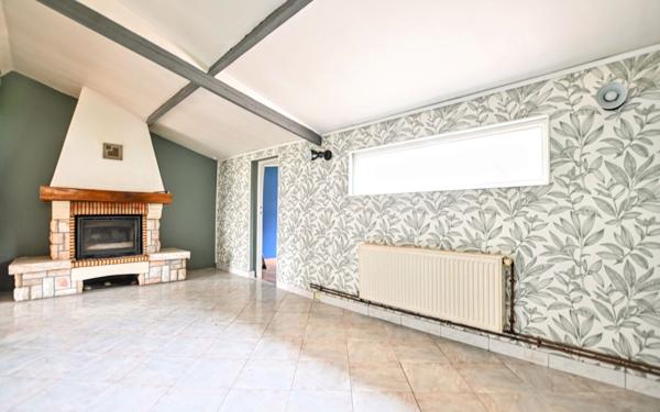 Maison à vendre    3 pièces • 67 m2 Pendé