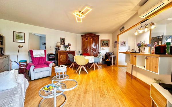 Appartement à vendre    3 pièces • 75,44 m2 Annecy