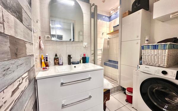 Appartement à vendre    3 pièces • 75,44 m2 Annecy