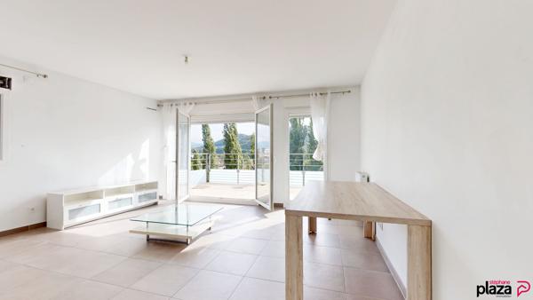 Appartement 4 pièces 83.56 m2