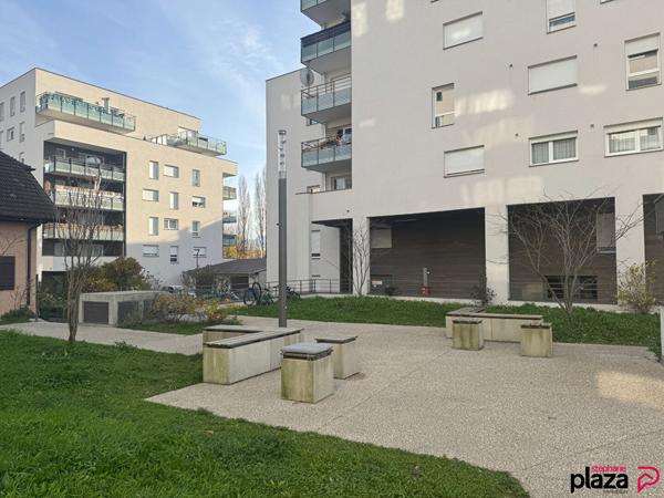 Appartement 4 pièces 83.56 m2