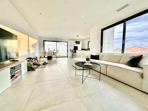 Maison toit plat BBC à 10 mn de Carcassonne