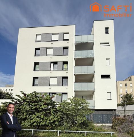 Superbe appartement de 3 pièces disposant d'une terrasse et d'une place de stationnement privée !