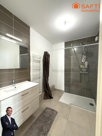 Superbe appartement de 3 pièces disposant d'une terrasse et d'une place de stationnement privée !