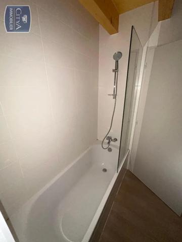 Appartement à louer 3 pièces 56.8m²