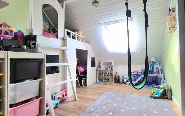 Maison à vendre    7 pièces • 190 m2 Combs-la-Ville