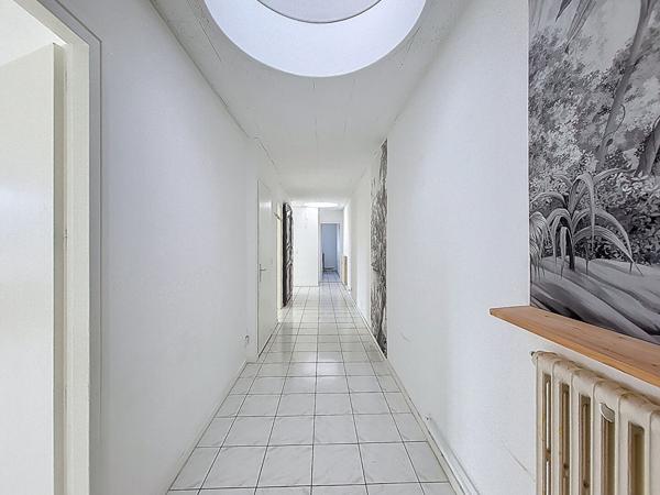 Appartement 4 pièces de 94 m² - Dernier étage avec ascenseur -Vue dégagée montagnes - Roche du Roi, Aix-les-Bains