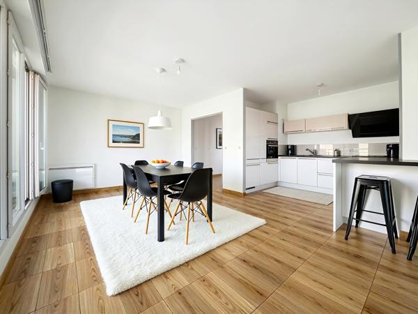 Appartement en duplex- Type 3 avec grande terrasse, balcon, cave et garage. WATTIGNIES