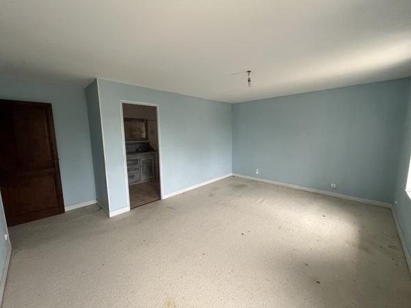 Maison à vendre 230 000 € Salles-d'Angles 5 p 243 m² DPE D