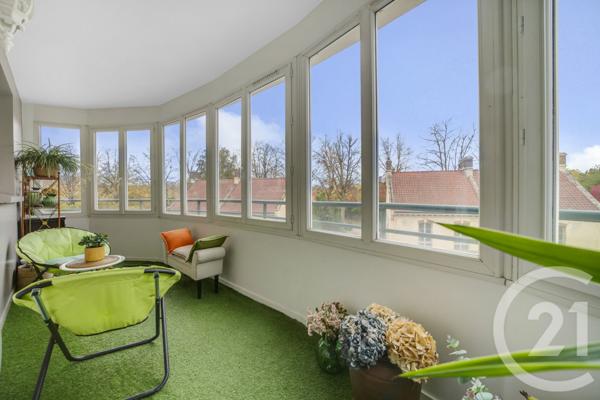 Appartement F4 à vendre  4 pièces - 94,76 m2 MONTROUGE - 92