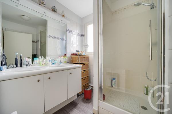 Appartement F4 à vendre  4 pièces - 94,76 m2 MONTROUGE - 92