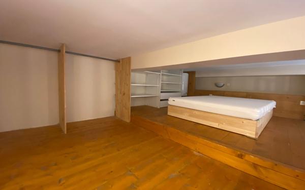 Appartement à louer    1 pièce •  Lyon 4