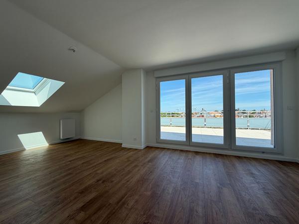 T4 DENIER ETAGE AVEC GRANDE TERRASSE A PROXIMITE DU PORT ET DE LA GARE , Pornic T4 DENIER ETAGE AVEC GRANDE TERRASSE A PROXIMITE DU PORT ET DE LA GARE , Pornic