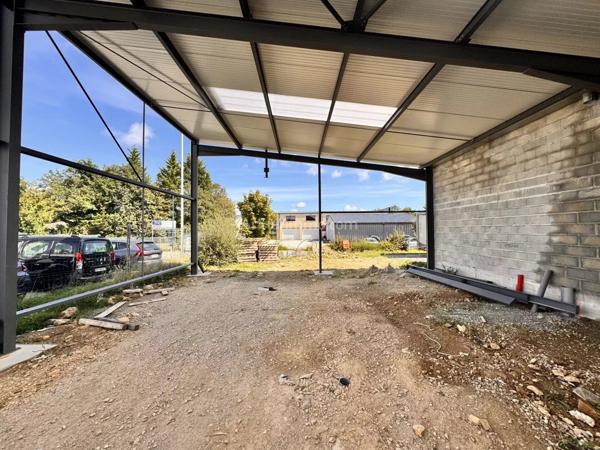Location Local commercial 1 pièces 220 m2 à Crach