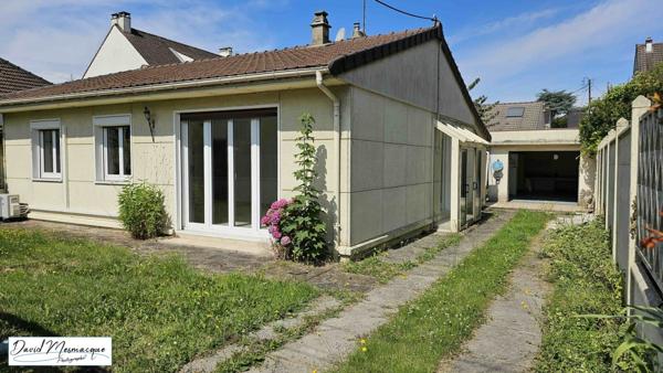 Morsang-sur-Orge (91390) Plain-pied 3 pièces avec dépendances, garage et jardin intimiste – SOUS OFFRE !