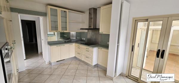 Morsang-sur-Orge (91390) Plain-pied 3 pièces avec dépendances, garage et jardin intimiste – SOUS OFFRE !