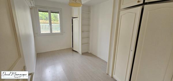 Morsang-sur-Orge (91390) Plain-pied 3 pièces avec dépendances, garage et jardin intimiste – SOUS OFFRE !