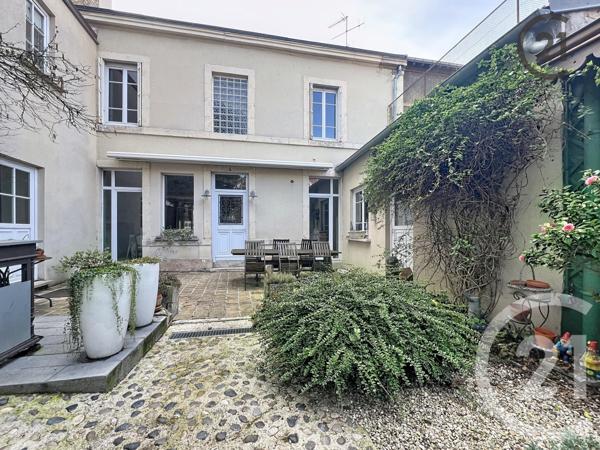 Maison à vendre  9 pièces - 227 m2 REIMS - 51