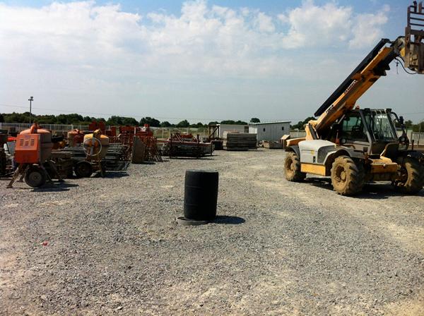VENTE, ou LOCATION, Batiment d'activité 575 m² sur 4200 m2 avec visibilité - Pontchateau
