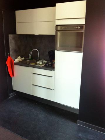 VENTE, ou LOCATION, Batiment d'activité 575 m² sur 4200 m2 avec visibilité - Pontchateau