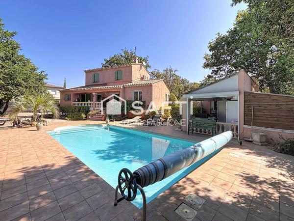 Lorgues - Belle Villa Traditionnelle dans un Quartier Recherché