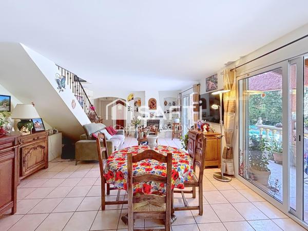 Lorgues - Belle Villa Traditionnelle dans un Quartier Recherché