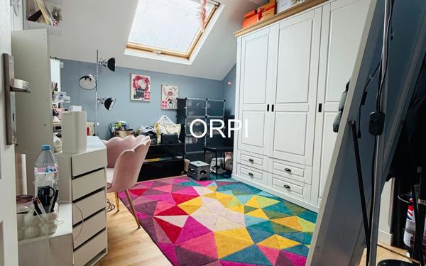 Maison à vendre    8 pièces • 162,89 m2 Vitry-sur-Seine