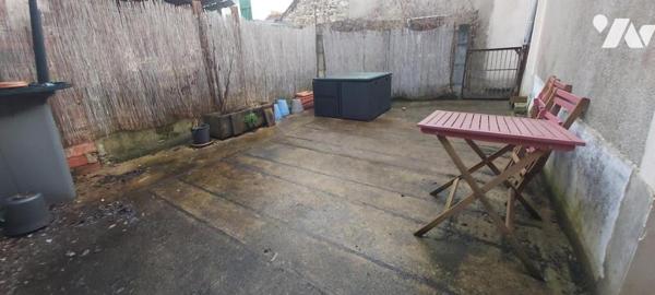 Maison de ville, rénovée sise à SAINT-MAMMES