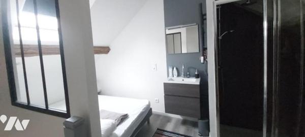 Maison de ville, rénovée sise à SAINT-MAMMES