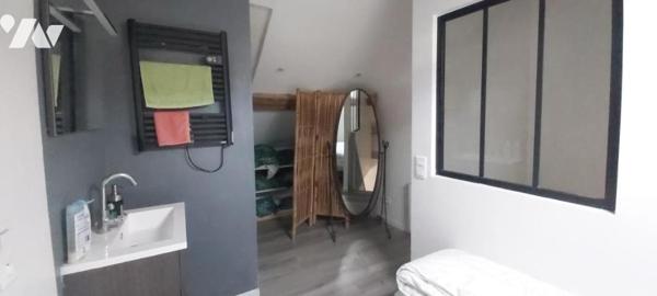 Maison de ville, rénovée sise à SAINT-MAMMES