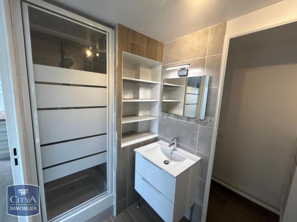 Appartement à louer 2 pièces 42.14m²