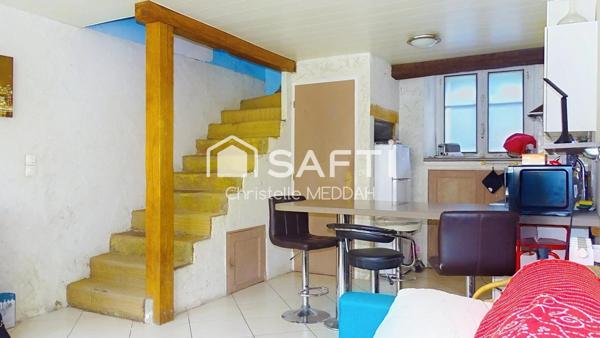 Maison en pierre mitoyenne