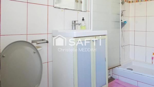 Maison en pierre mitoyenne