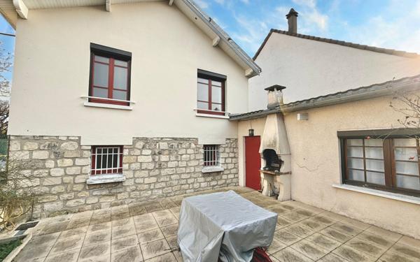 Maison à vendre    5 pièces • 107,45 m2 Morangis