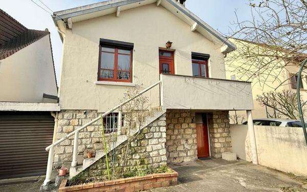 Maison à vendre    5 pièces • 107,45 m2 Morangis