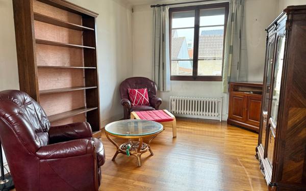 Maison à vendre    5 pièces • 107,45 m2 Morangis