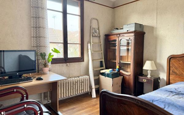 Maison à vendre    5 pièces • 107,45 m2 Morangis