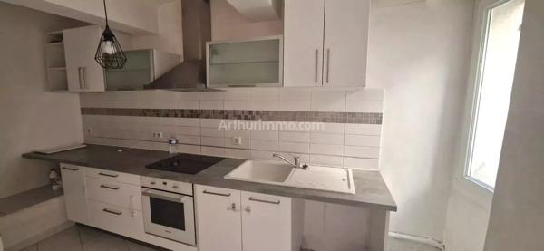 Vente Maison de village 4 pièces 106 m2 à Carcès