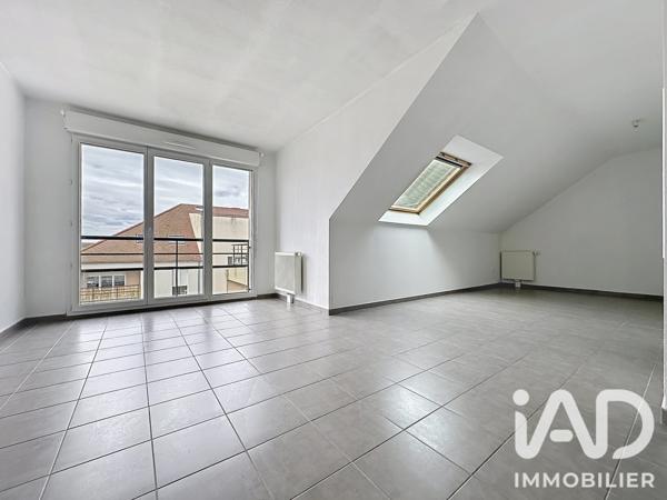 Location studio 36,8 m² Rambouillet