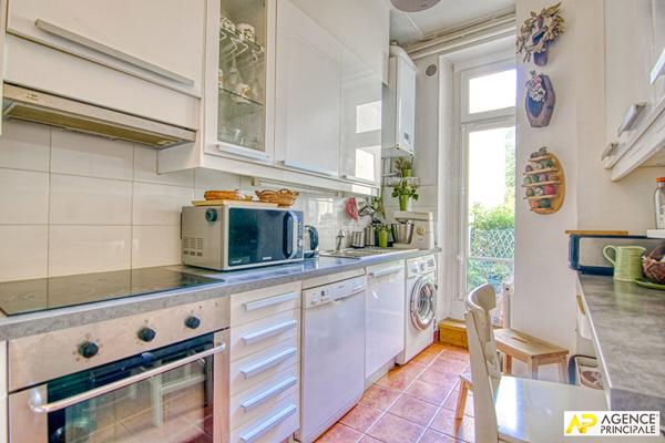 Le Chesnay St-Jean limite Versailles Appartement 4 pièces 82 m² carrez avec terrasse €623 000 ** - Référence 26922