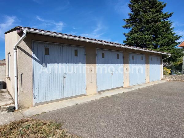 Vente                                                      Garage
                        
                                                            à Boulieu-Lès-Annonay