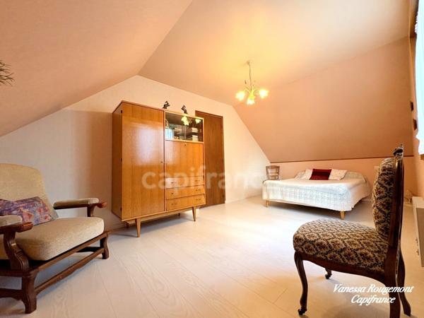 Pavillon familial Quartier Résidentiel calme à GEORGES SUR BAULCHE (89)