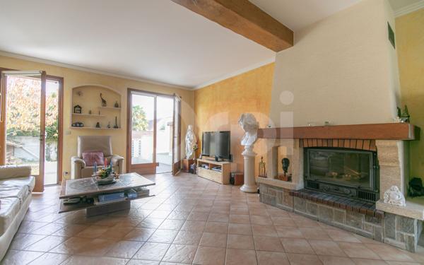 Maison à vendre    5 pièces • 110 m2 Ormesson-sur-Marne